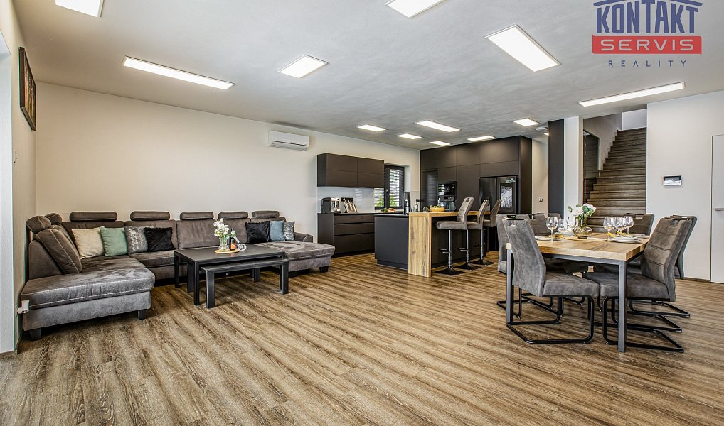 Prodej domu 236 m² s pozemkem 1 076 m², Hlincová Hora – náhled fotky 4