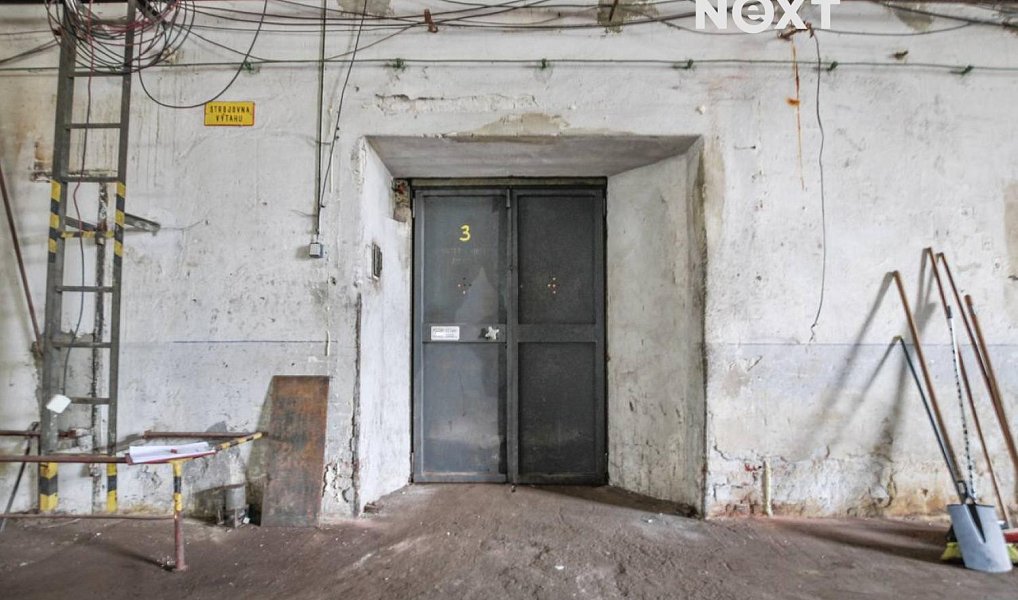 Pronájem skladovacích prostor 1 800 m², Roztoky – náhled fotky 6