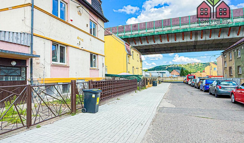 Pronájem bytu 3+1 69 m², Trmice – náhled fotky 19