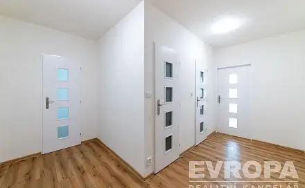 Pronájem bytu 3+1 74 m²