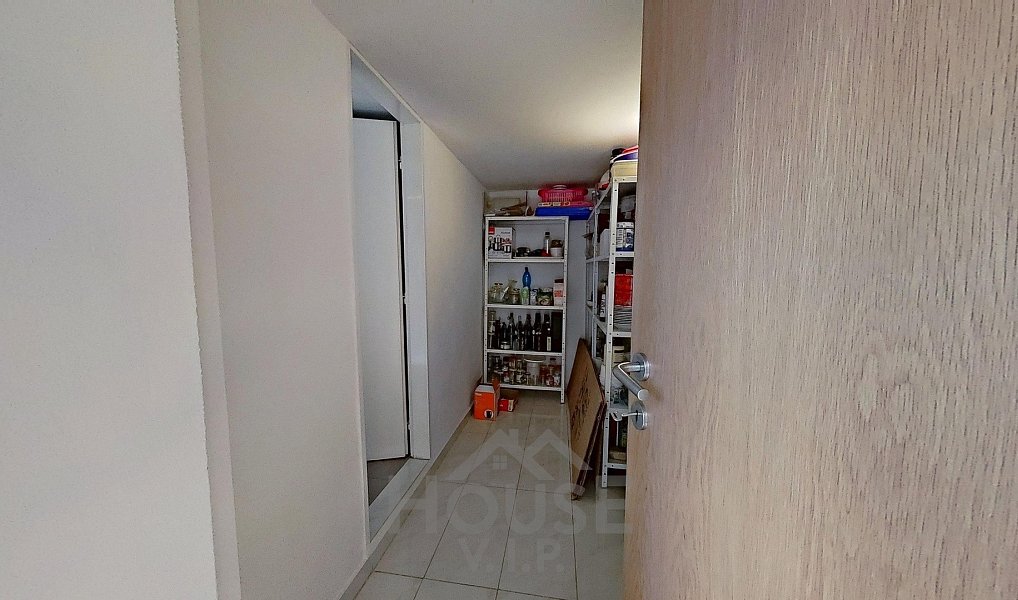 Prodej domu 280 m² s pozemkem 466 m², Benešov – náhled fotky 20