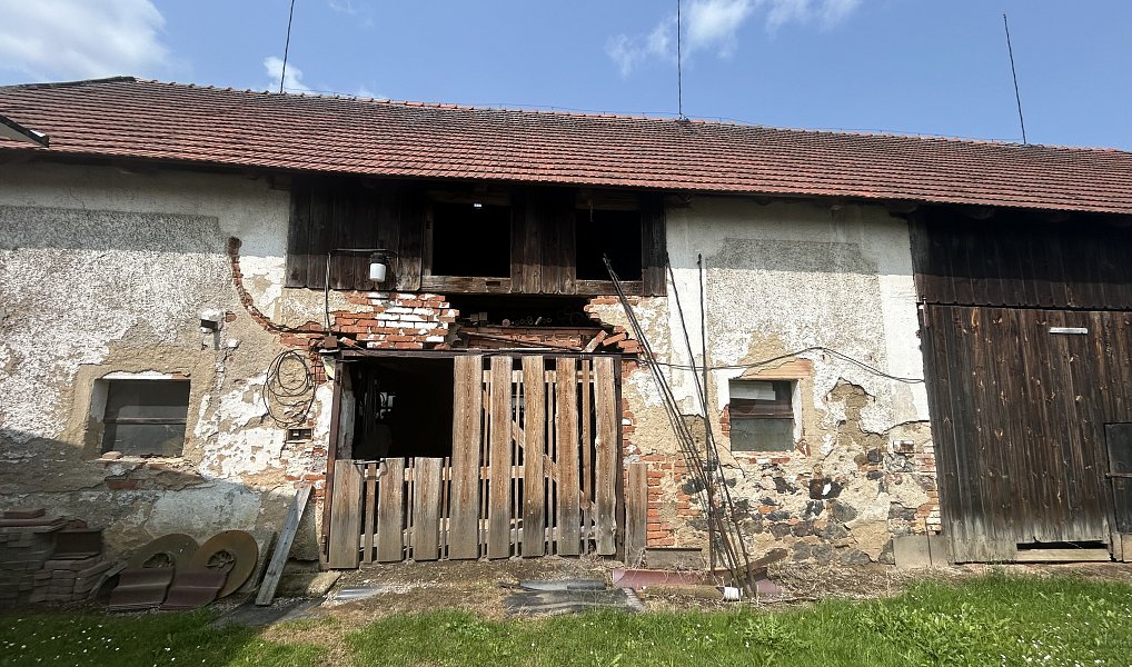 Prodej stavebního pozemku 839 m², Milínov – náhled fotky 8