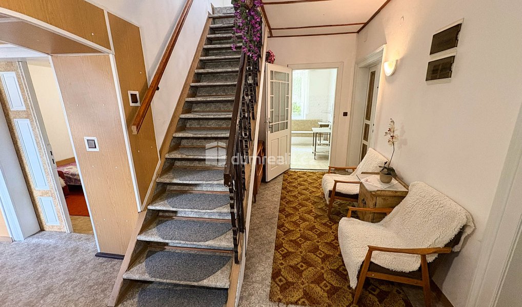 Prodej domu 505 m² s pozemkem 4 038 m², Zvěstov – náhled fotky 31