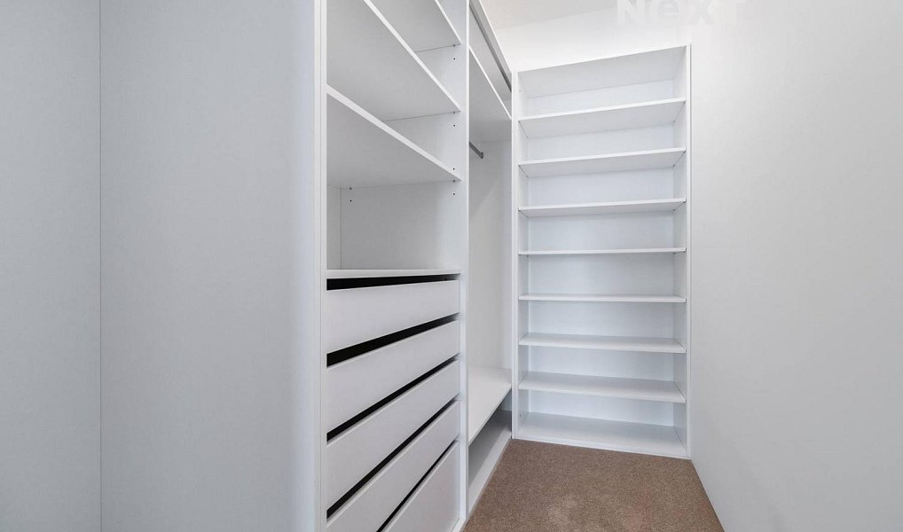 Pronájem bytu 4+kk 142 m², Praha – náhled fotky 6