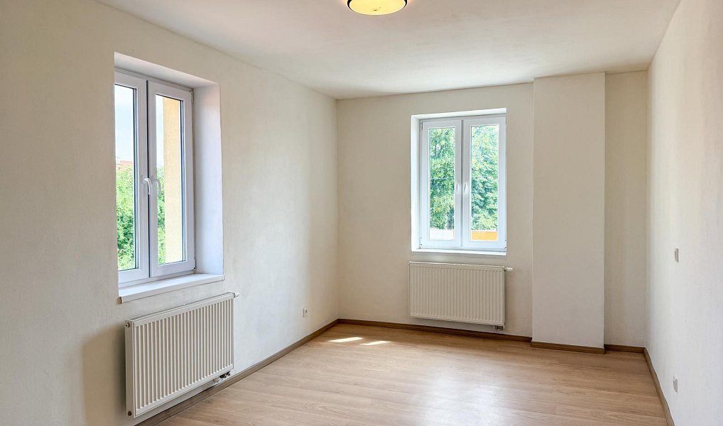 Prodej domu 182 m² s pozemkem 284 m², Seloutky – náhled fotky 20