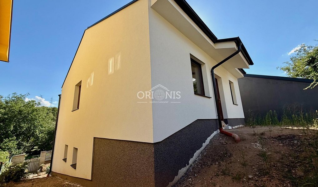 Prodej domu 138 m² s pozemkem 282 m², Kadaň – náhled fotky 4