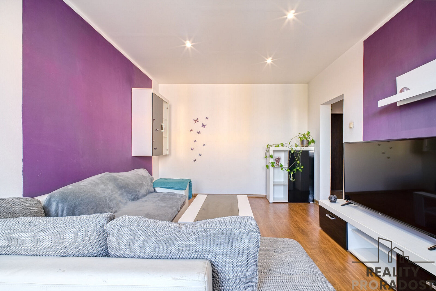 Prodej bytu 2+1 58 m² – fotografie 3