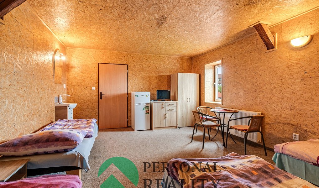 Prodej domu 450 m² s pozemkem 1 559 m², Podbořany – náhled fotky 34