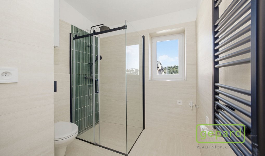 Prodej bytu 2+1 97 m², Praha – náhled fotky 30