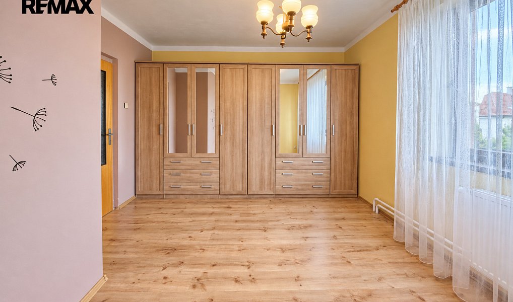 Prodej domu 250 m² s pozemkem 833 m², Kochánky – náhled fotky 19