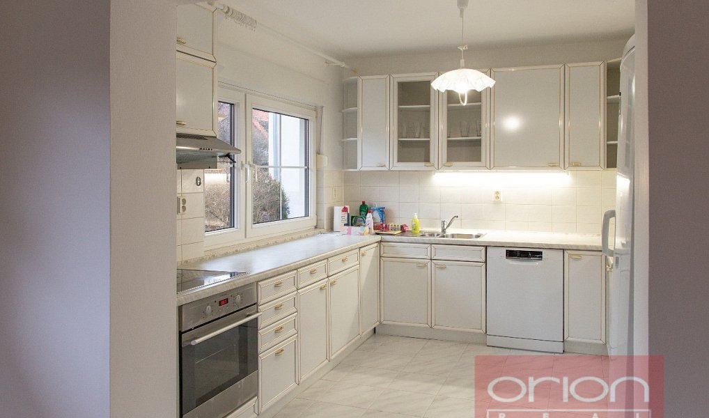 Pronájem domu 365 m² s pozemkem 539 m², Praha – náhled fotky 4