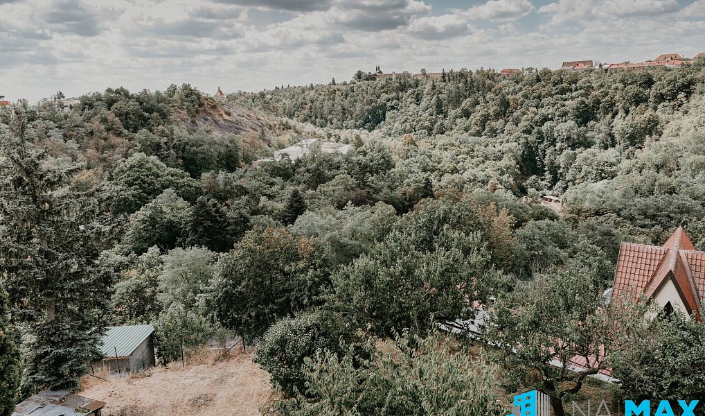 Prodej bytu 3+1 90 m², Znojmo – náhled fotky 26