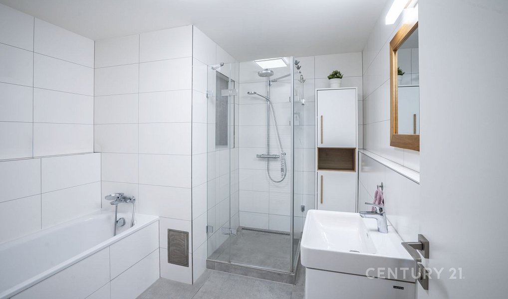 Prodej bytu 3+kk 105 m², Praha – náhled fotky 6