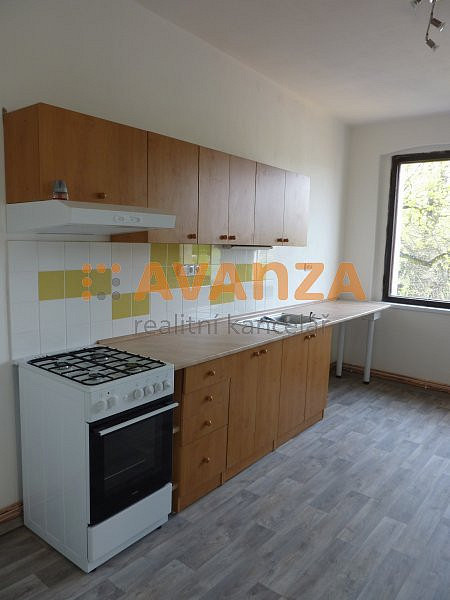 Pronájem bytu 2+1 75 m² – fotografie 2
