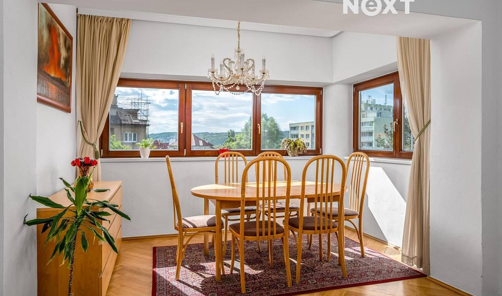 Prodej domu 300 m² s pozemkem 1 330 m², Praha – náhled fotky 5
