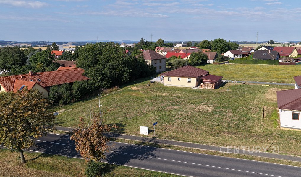 Prodej stavebního pozemku 965 m², Zbizuby – náhled fotky 9