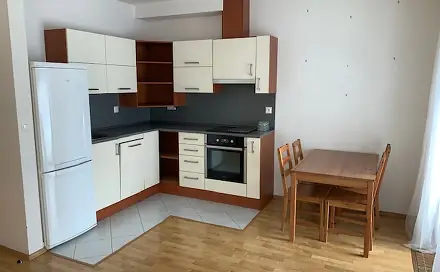 Pronájem bytu 2+kk 57 m², Meteorologická, Praha 4