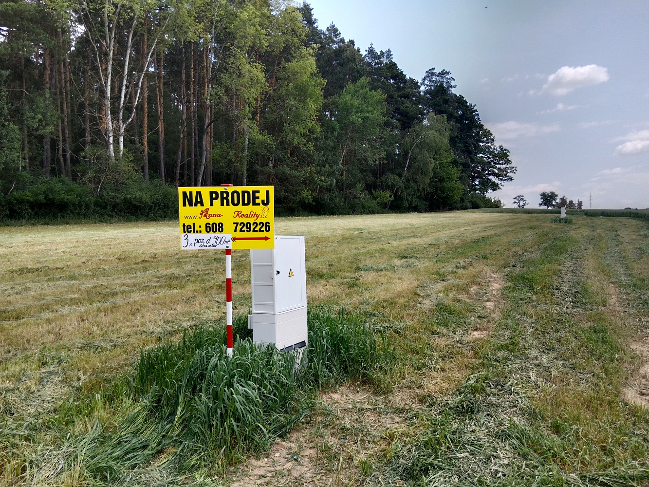 Prodej stavebního pozemku 926 m²