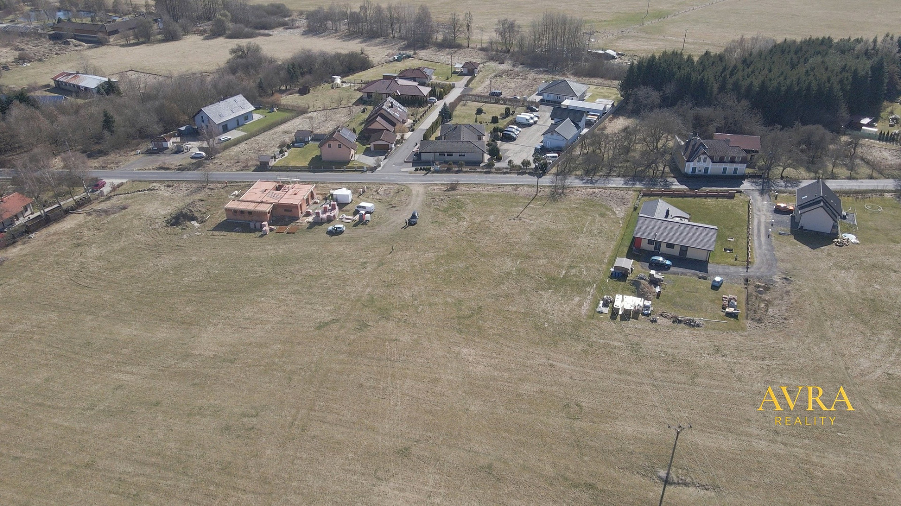 Prodej stavebního pozemku 1 345 m² – pohled 4