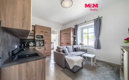Prodej bytu 4+kk 64 m², Lochovice, okres Beroun