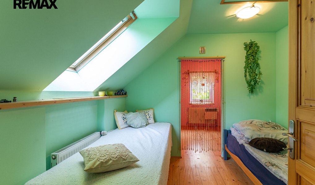 Prodej domu 202 m² s pozemkem 551 m², Struhařov – náhled fotky 8