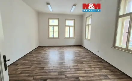 Pronájem kanceláře 41 m², Kladno