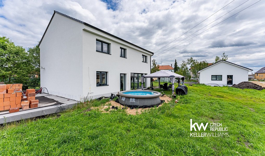 Prodej domu 212 m² s pozemkem 1 982 m², Choťánky – náhled fotky 30
