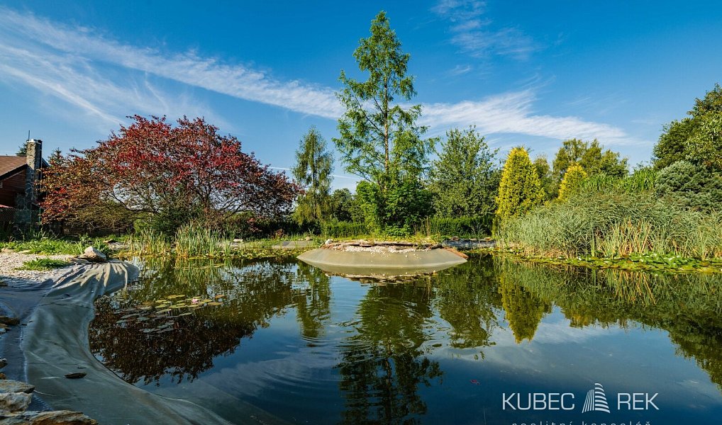 Prodej ubytovacího objektu 90 m², Frymburk – náhled fotky 16
