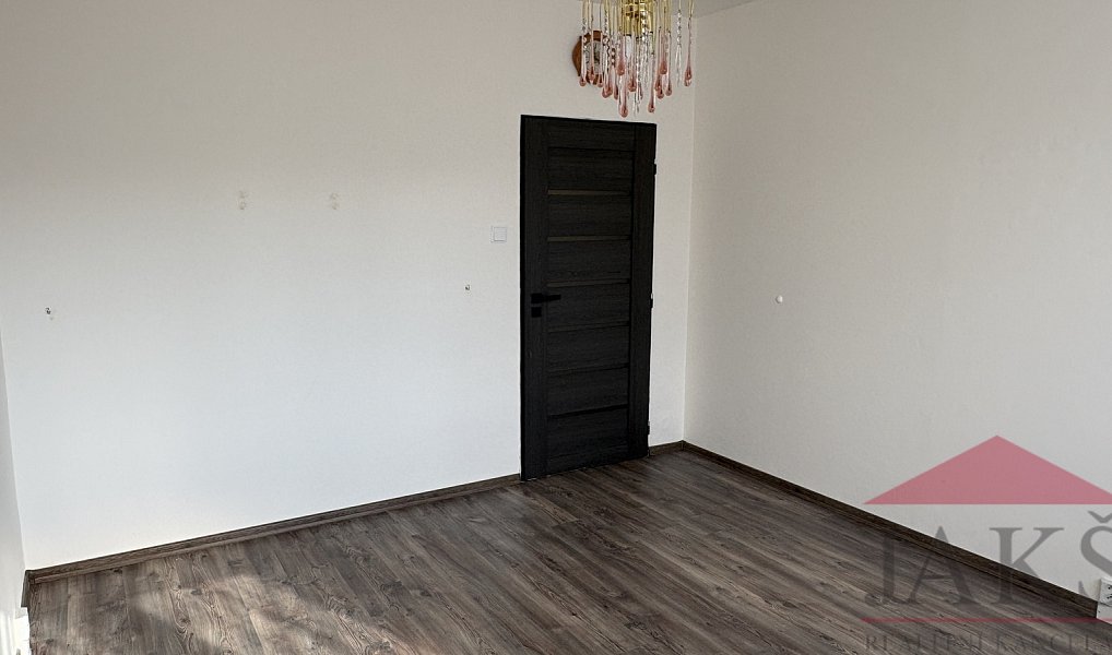 Prodej bytu 2+1 58 m², Hrádek – náhled fotky 15
