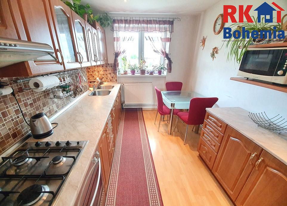 Prodej bytu 2+1 57 m² – pohled 2