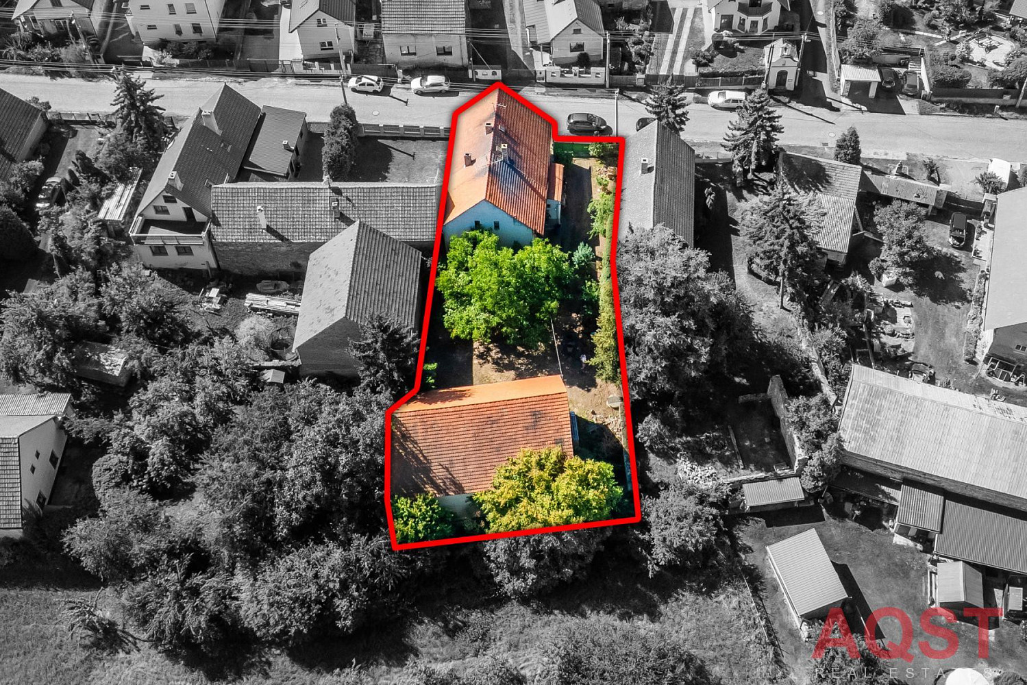 Prodej domu 289 m² s pozemkem 748 m² – fotografie 3