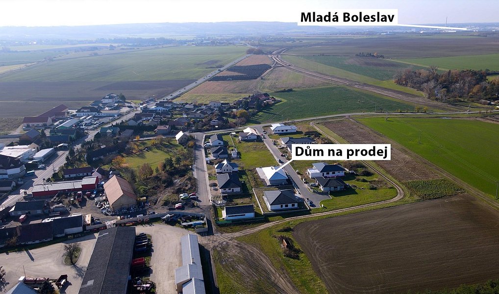 Prodej domu 200 m² s pozemkem 841 m², Sukorady – náhled fotky 6