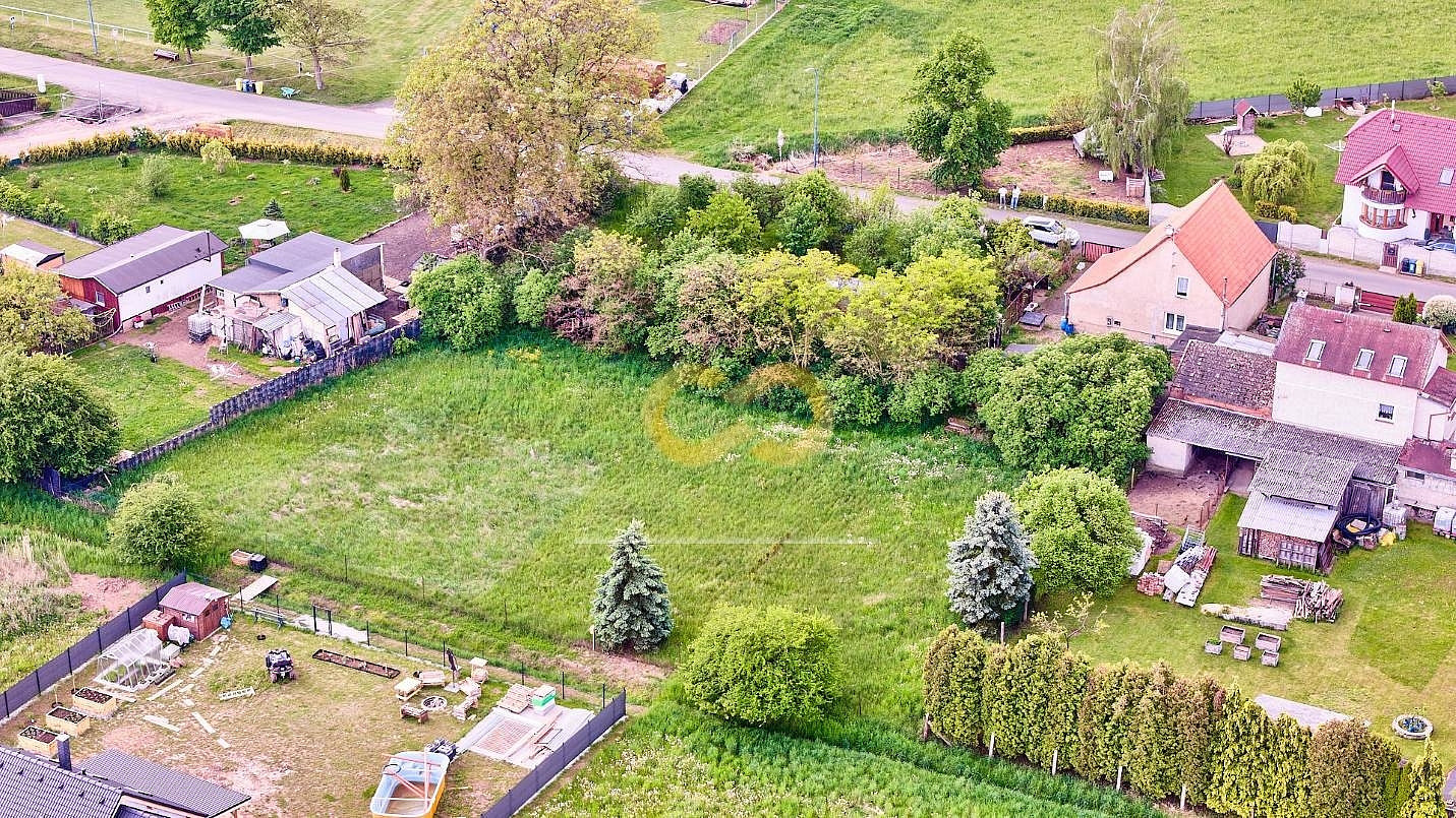 Prodej domu 77 m² s pozemkem 3 176 m² – pohled 2