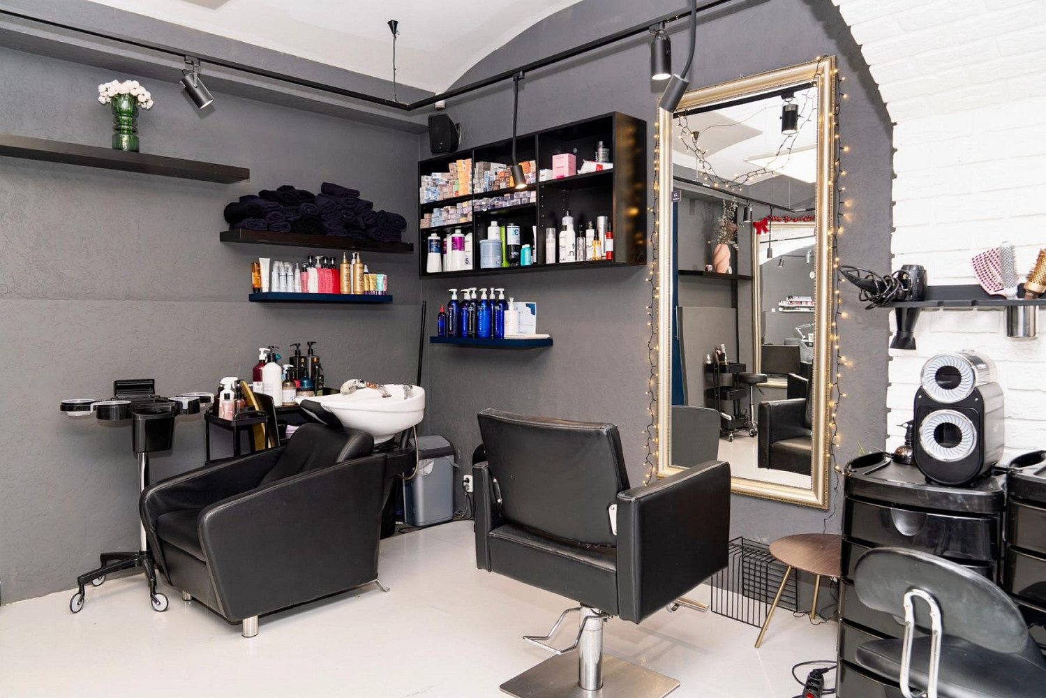 Pronájem obchodních prostor 136 m²