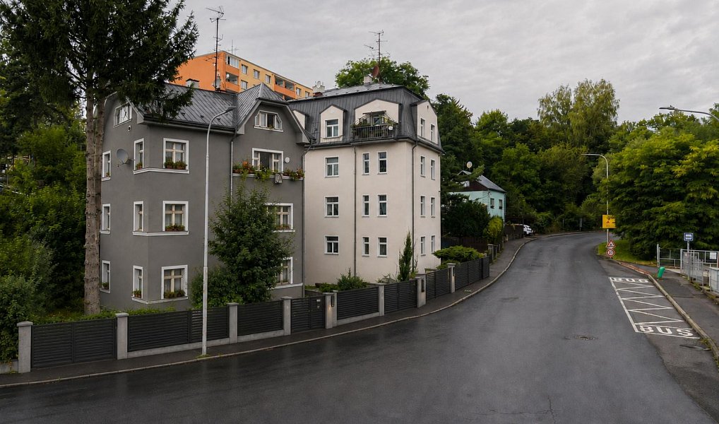 Prodej domu 521 m² s pozemkem 1 115 m², Karlovy Vary – náhled fotky 5