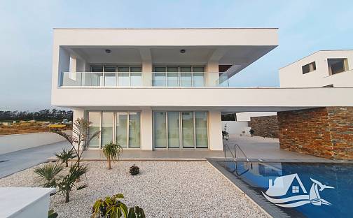 Prodej domu 180 m² s pozemkem 450 m², Pafos, Kypr