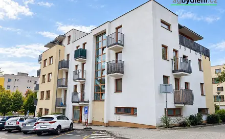 Pronájem bytu 3+kk 95 m²