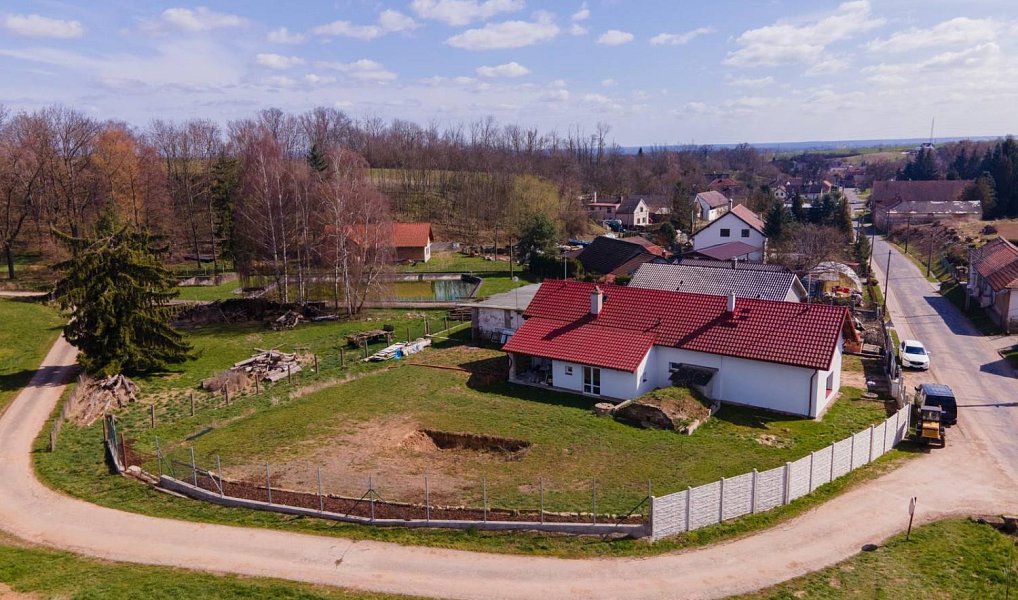 Prodej stavebního pozemku 700 m², Sendražice – náhled fotky 6