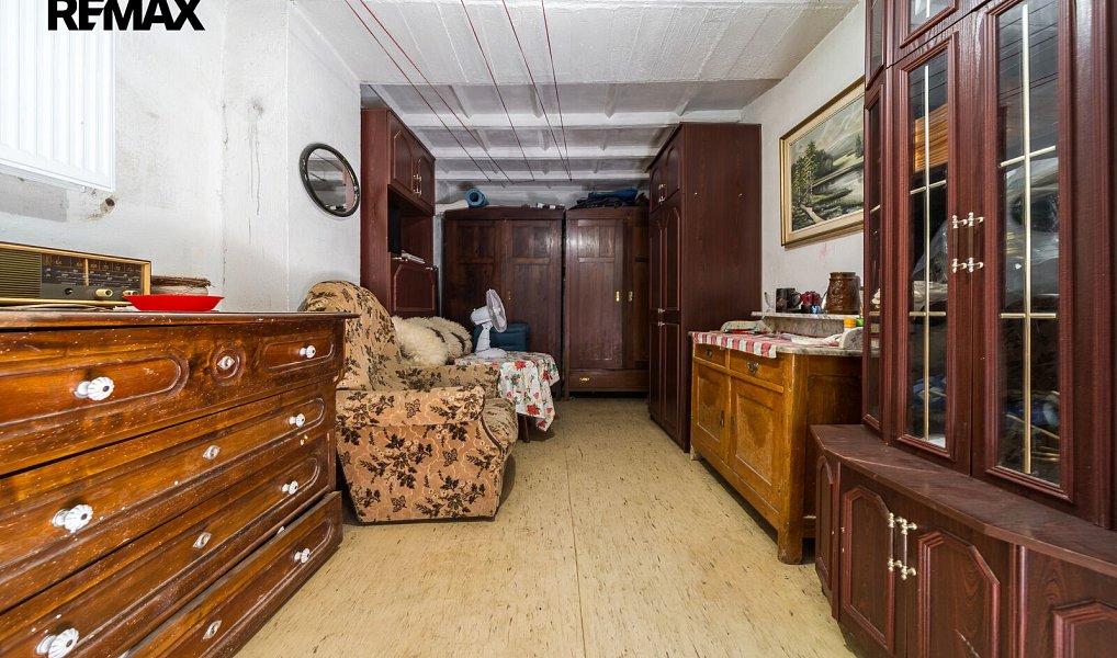 Prodej domu 280 m² s pozemkem 1 208 m², Vémyslice – náhled fotky 32