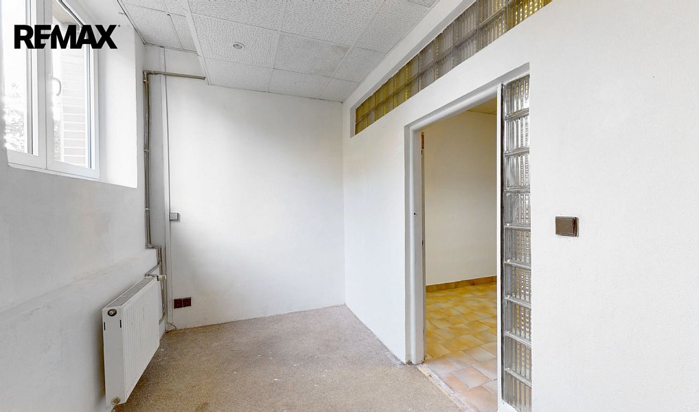 Pronájem obchodních prostor 165 m², Praha – náhled fotky 8