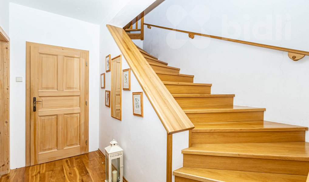 Prodej domu 250 m² s pozemkem 11 733 m², Kolinec – náhled fotky 36
