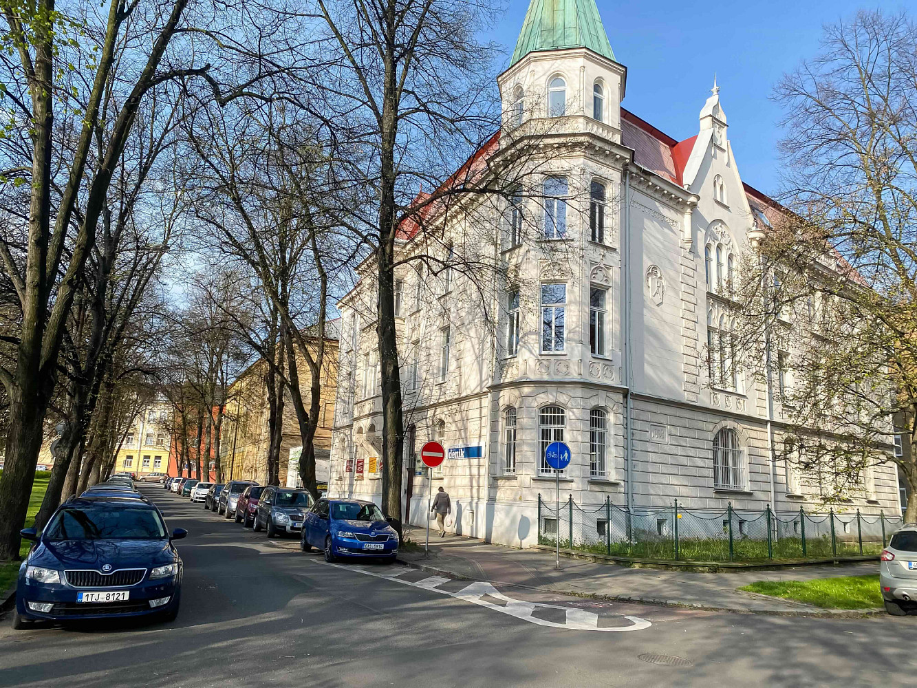 Pronájem kanceláře 12 m² – fotografie 3