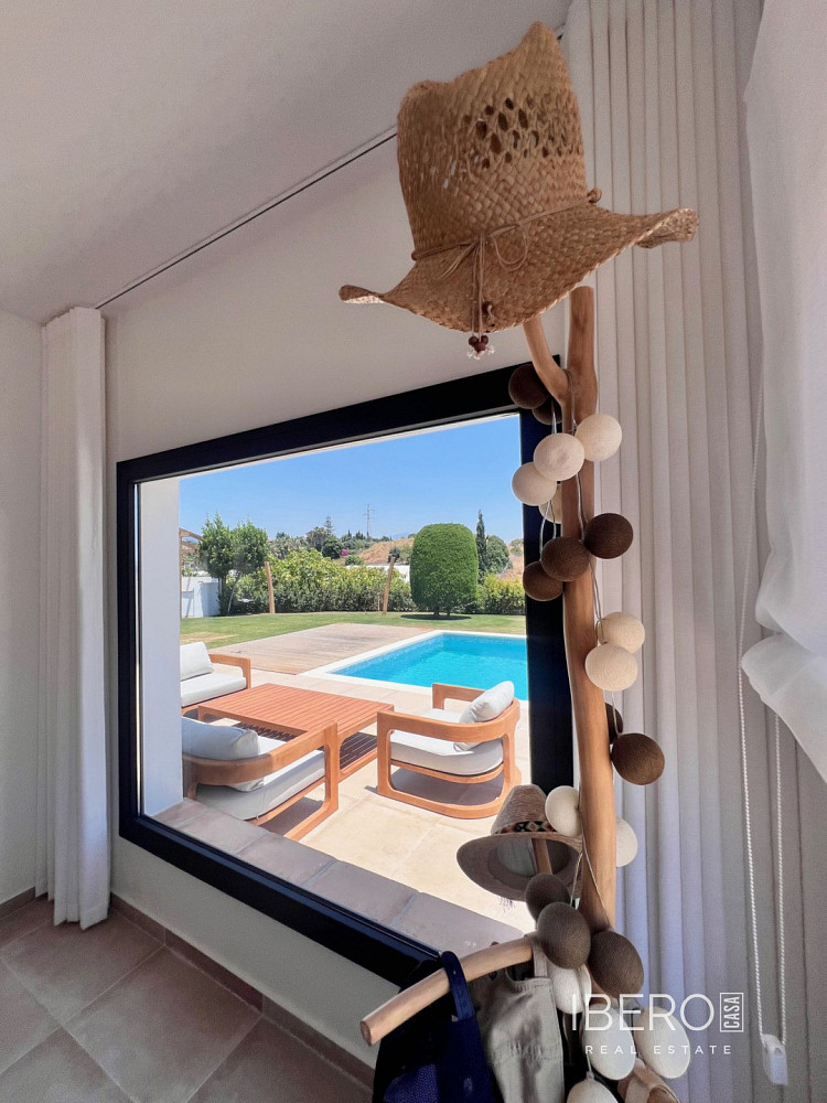 Casa 4+kk – Estepona, Barriada Islas Canarias - Más