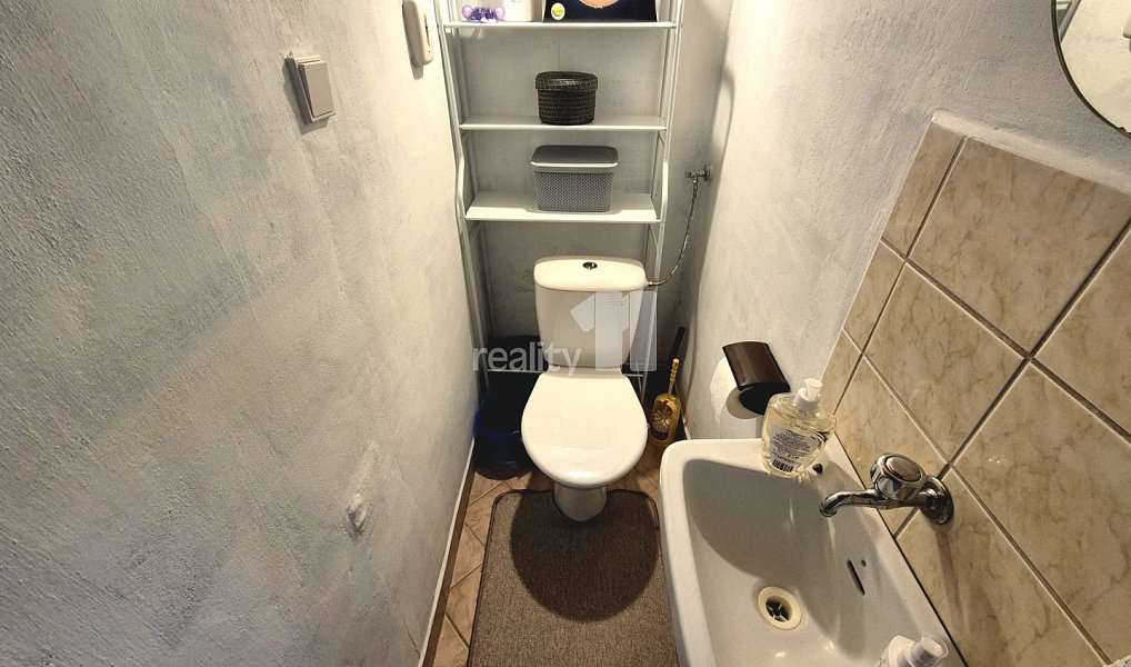 Prodej domu 145 m² s pozemkem 363 m², Aš – náhled fotky 27
