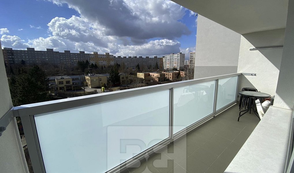 Prodej bytu 3+kk 73 m², Praha – náhled fotky 24