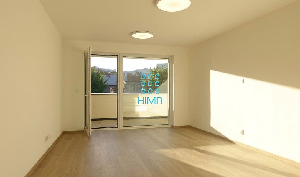 Pronájem bytu 1+kk 39 m², Olomouc – náhled fotky 3