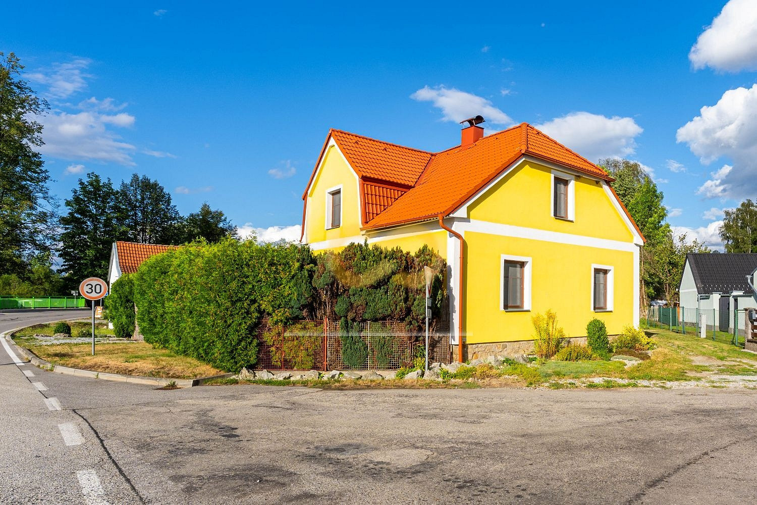 Prodej domu 128 m² s pozemkem 698 m²