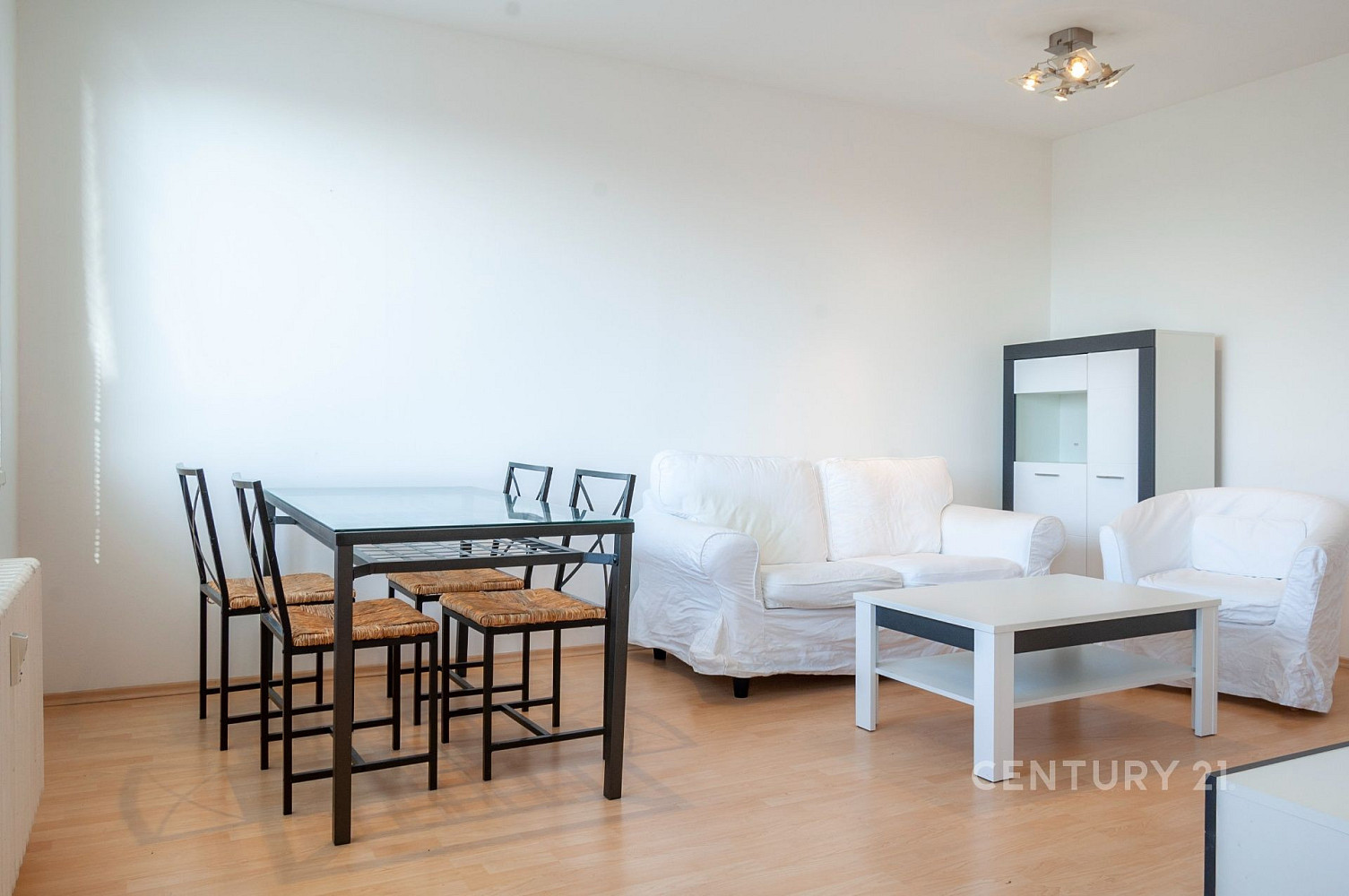 Pronájem bytu 2+kk 53 m² — photo 3