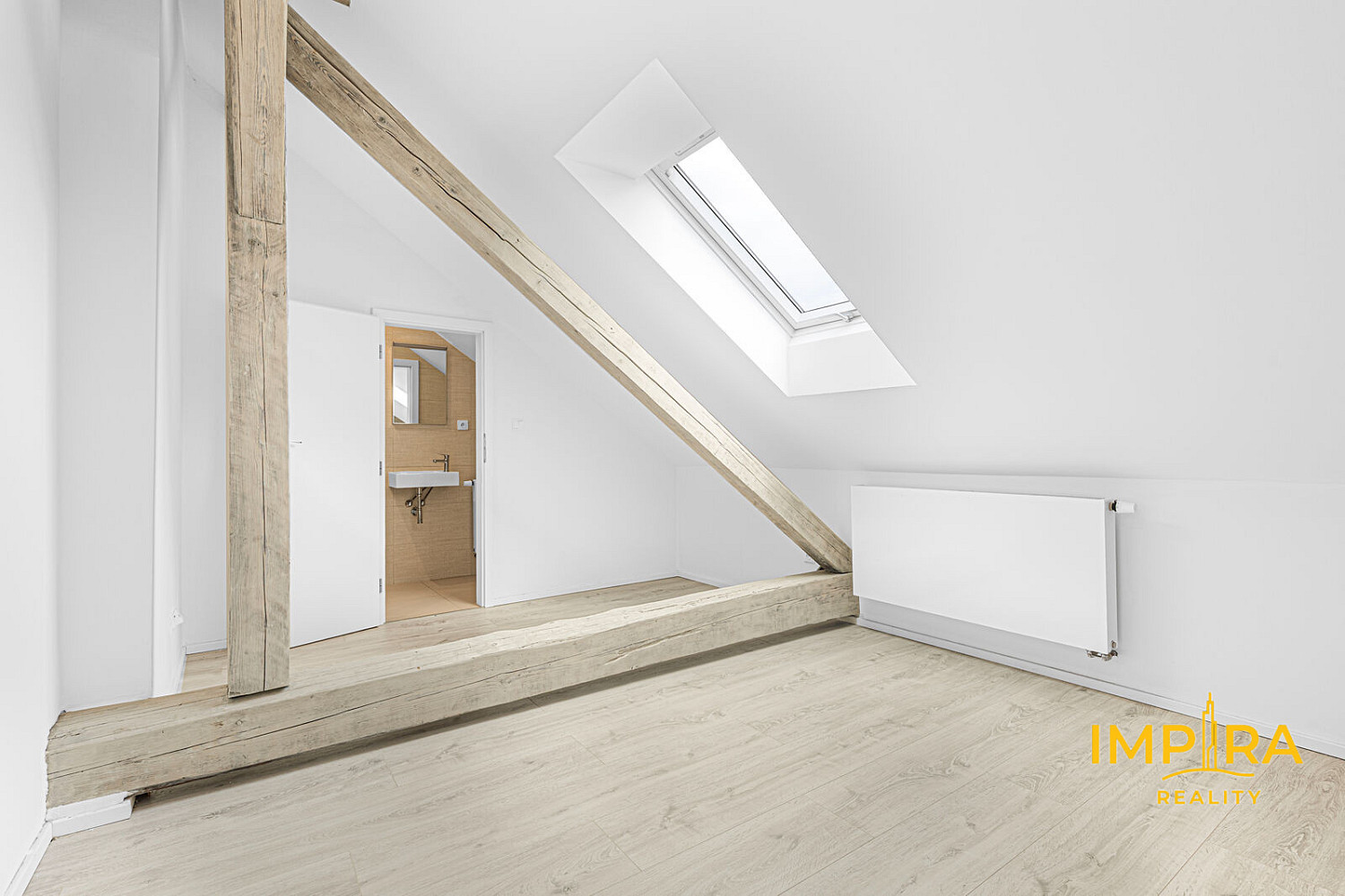 Pronájem bytu 3+kk 85 m² — photo 4