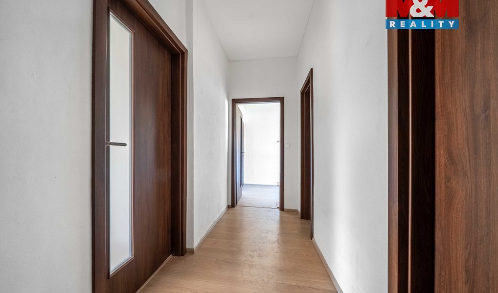 Prodej nájemního domu, činžáku 290 m², Poběžovice – náhled fotky 6